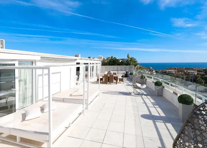 Luxurious Penthouse Διαμέρισμα Μαρμπέλλα