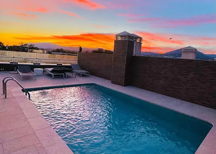 Διαμέρισμα Luxurious Penthouse Μαρμπέλλα